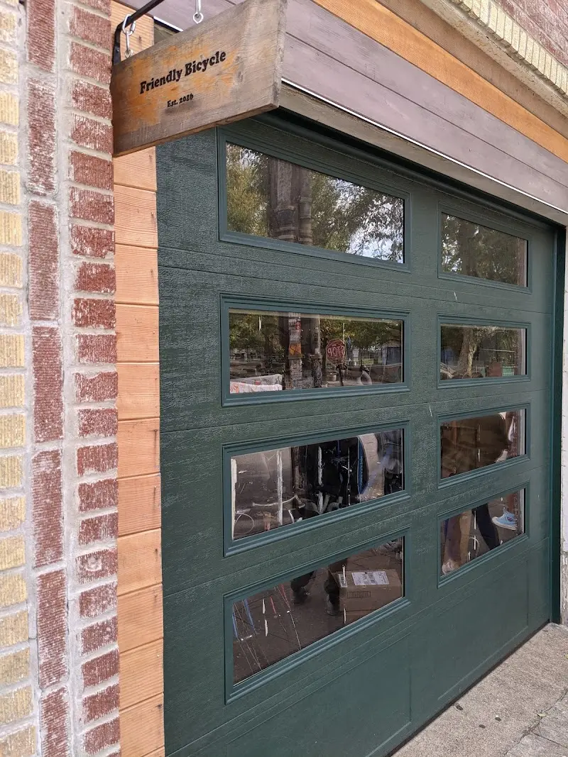 Friendly Bicycle storefront
