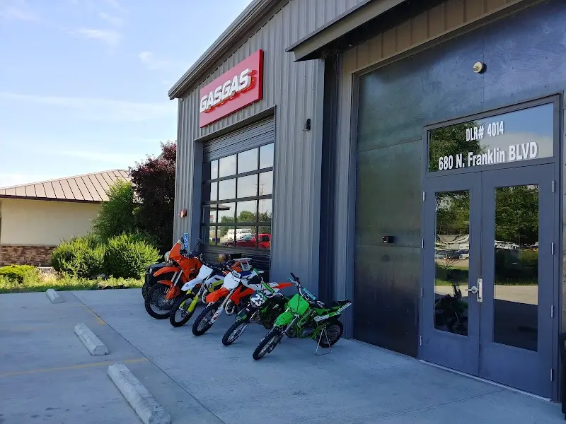 Moto One KTM storefront