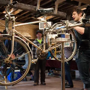 Squeaky Wheel Bike Co-op storefront