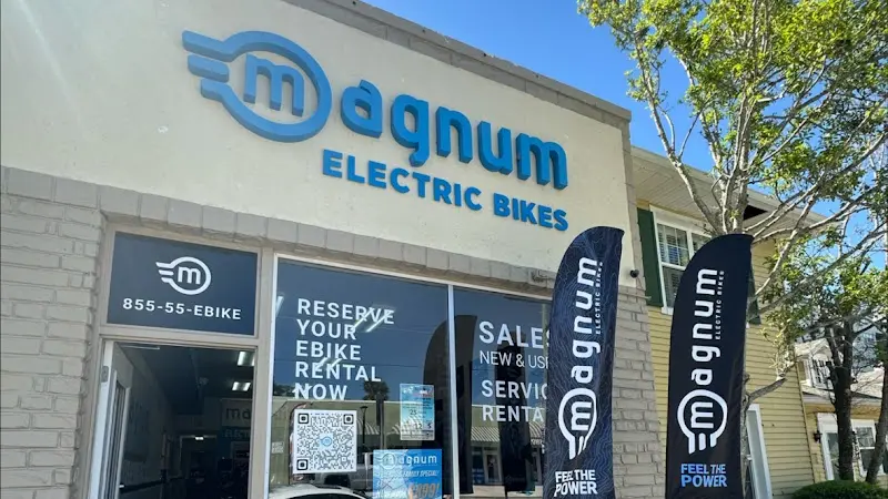 Magnum Electric Bikes, Daytona Beach storefront