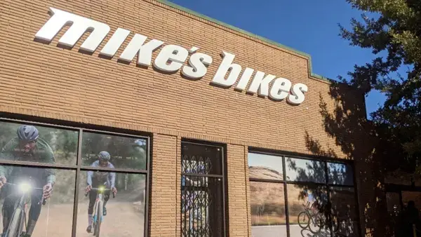 Mike's Bikes of Sacramento storefront