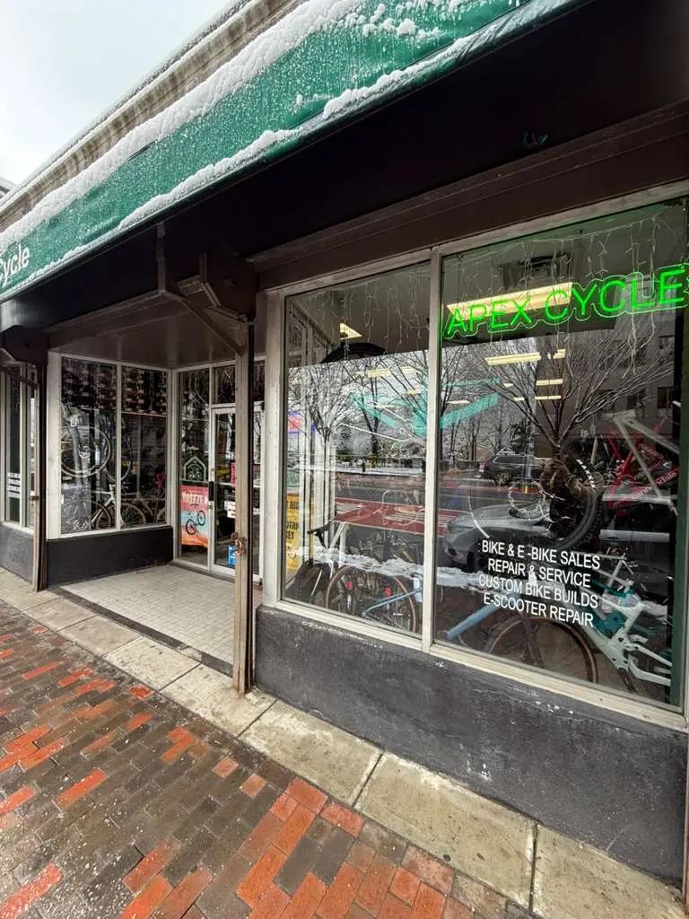 Apex Cycle storefront