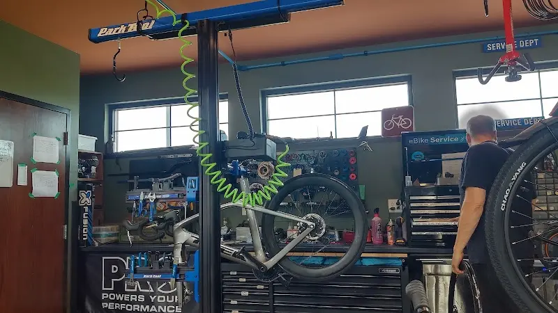 Oregon Bicycle Company storefront