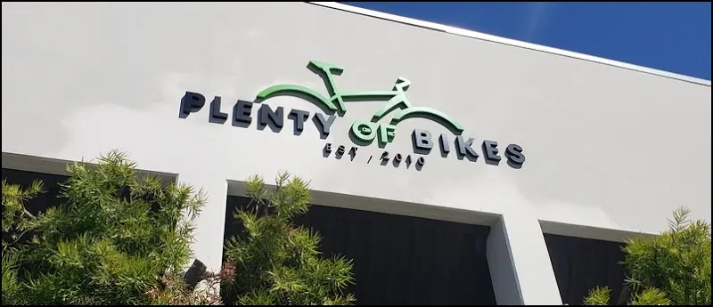Plenty of Bikes storefront