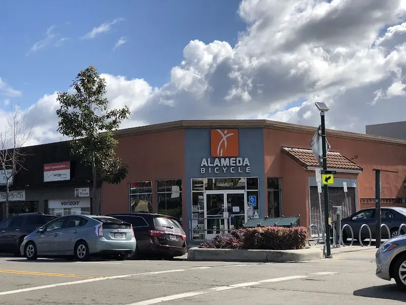 Alameda Bicycle storefront