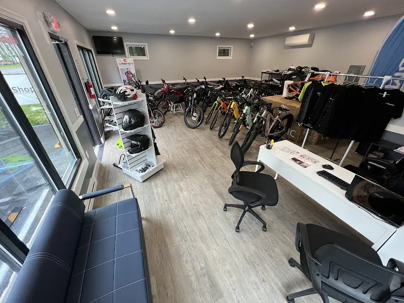 Pocono eRide bike shop eRide Velotric Aventon Segway RIF storefront