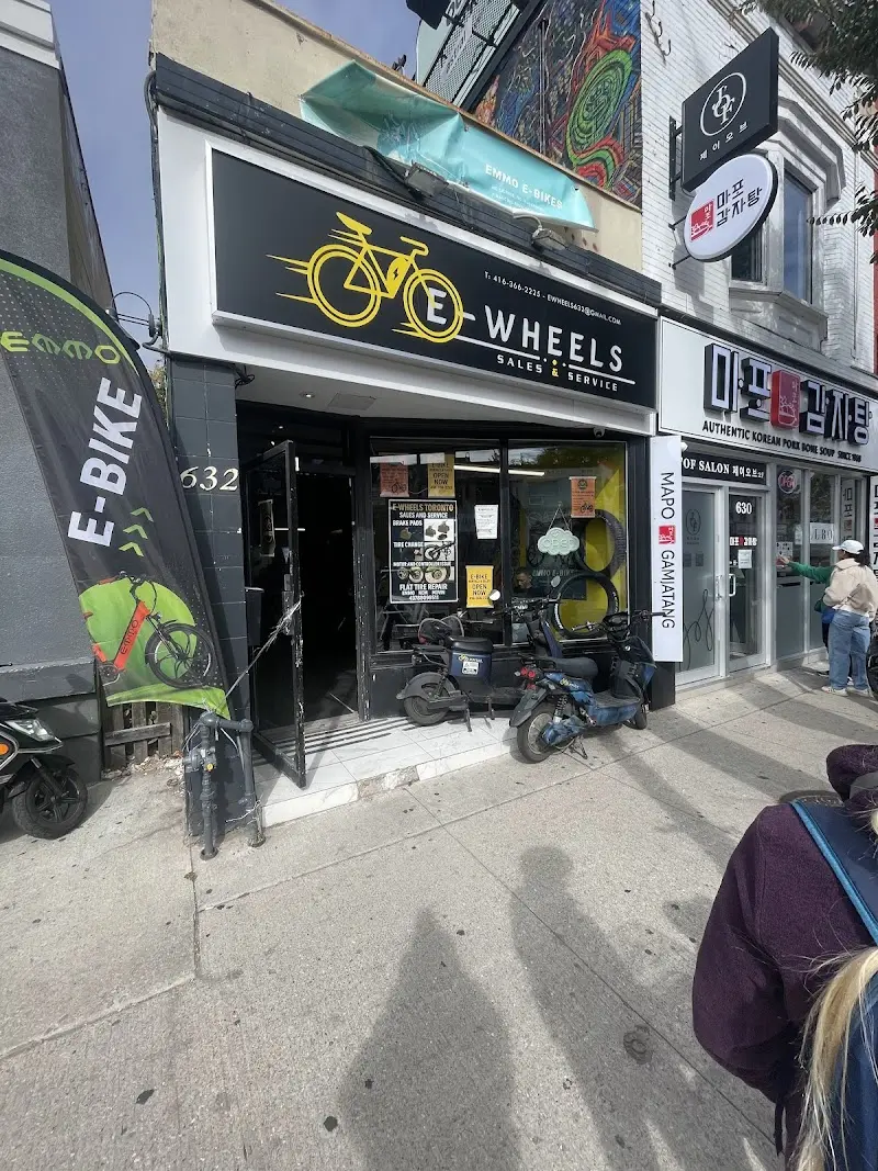 E-WHEELS TORONTO /EBIKE/EMMO BLOOR storefront
