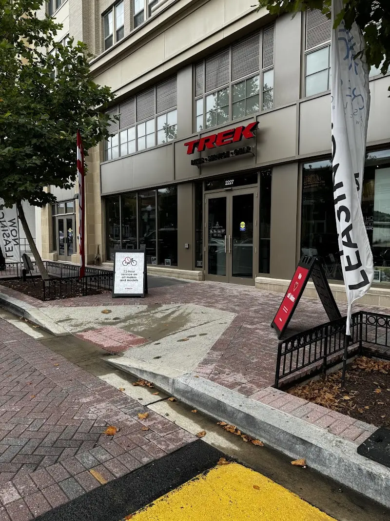 Trek Bicycle storefront