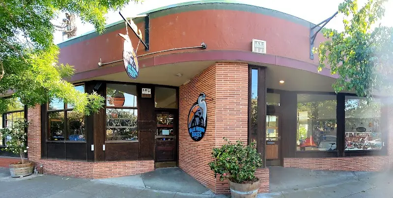 Blue Heron Bikes storefront