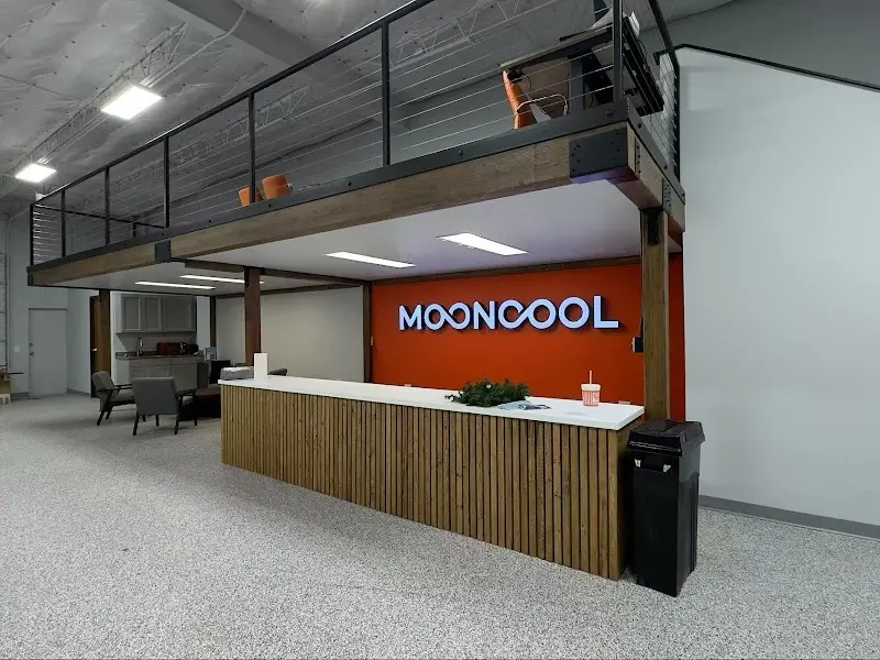 Mooncool storefront