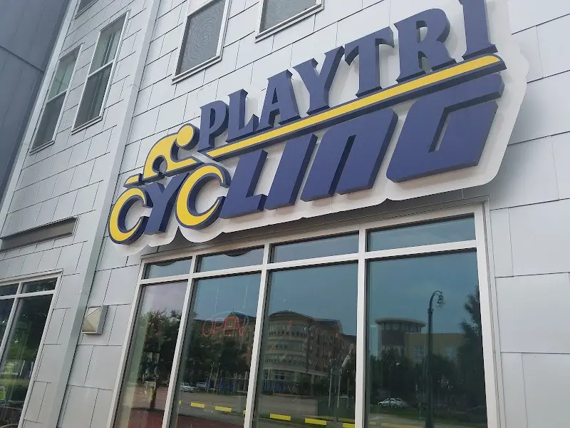 Playtri Cycling storefront