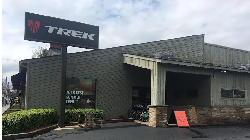 Trek Bicycle Newark storefront