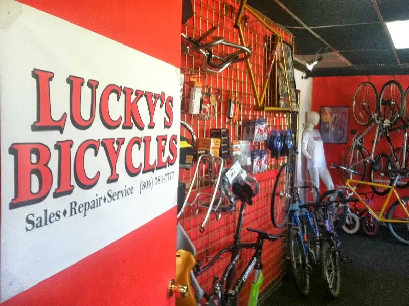 Lucky's Bicycles storefront