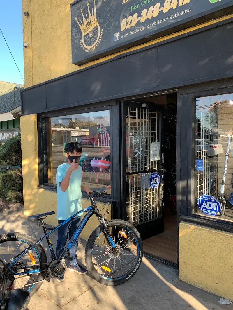 Bike Revolution Bike Shop storefront