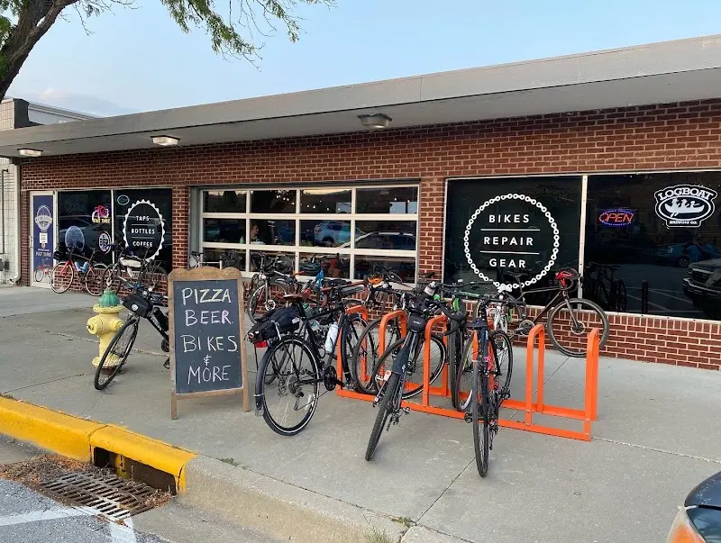 Velo Garage Bicycle Shop storefront