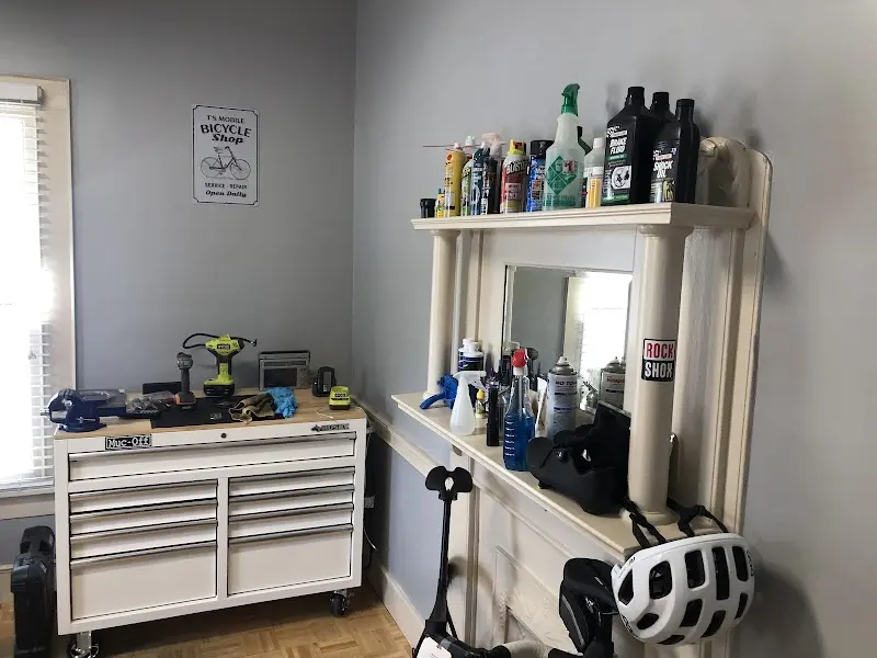 5 Rivers Bike Shop storefront