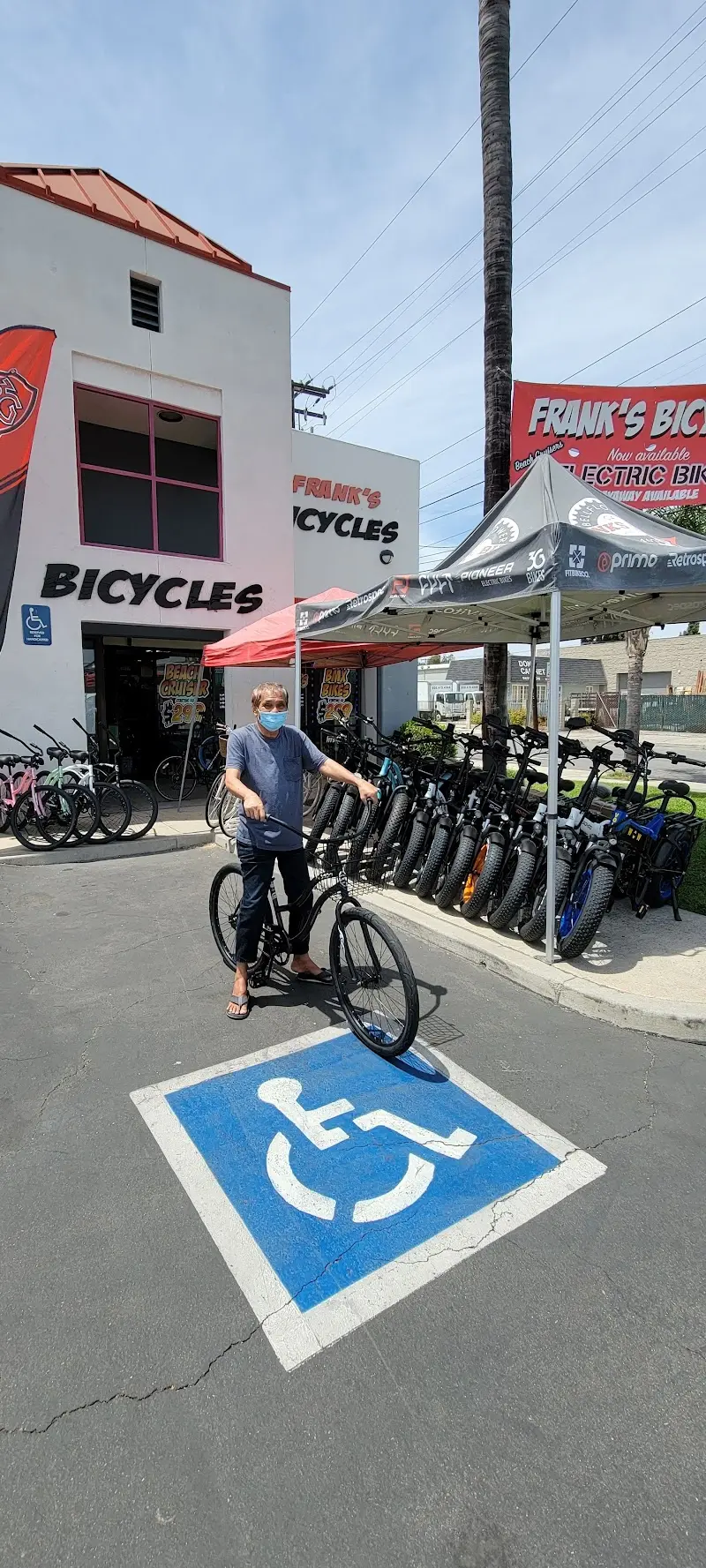 Frank's Bicycles Bellflower storefront