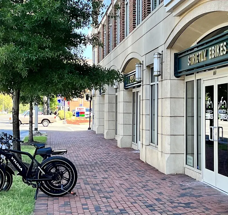 Strictly Ebikes storefront