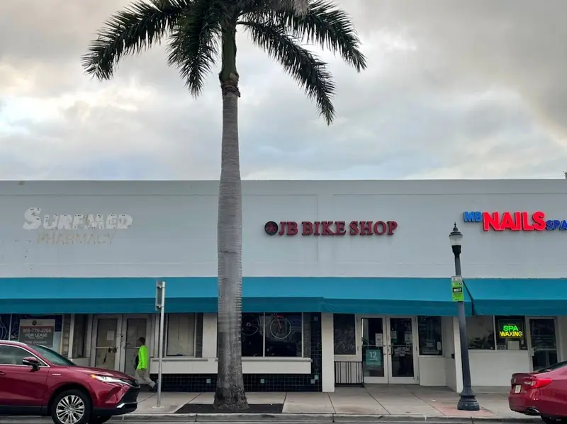 JB Bike Shop storefront