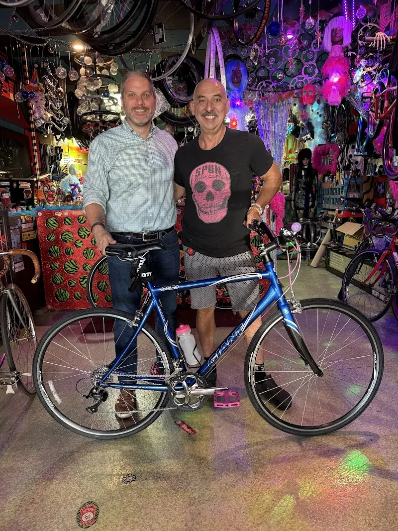 Spun Bicycles storefront