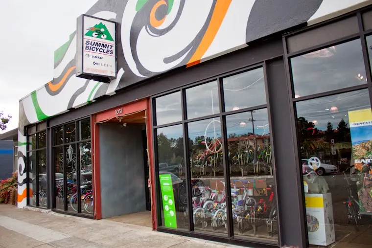 Summit Bicycles storefront