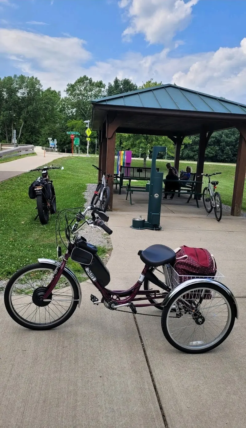 Mid Ohio E-bikes storefront