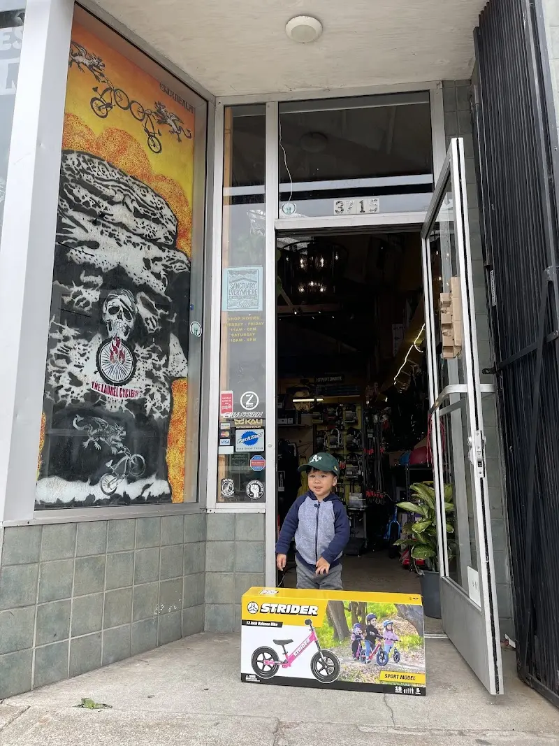 Laurel Cyclery storefront