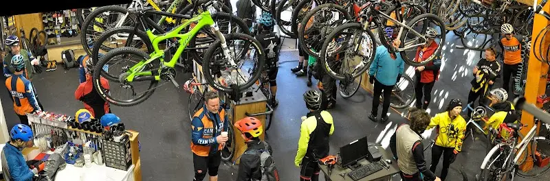 Sellwood Cycle Repair storefront