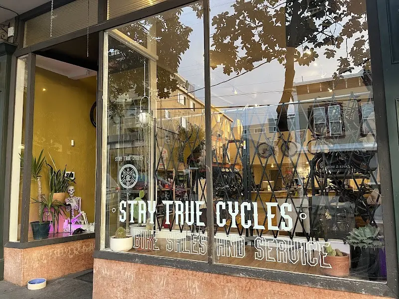 Stay True Cycles storefront