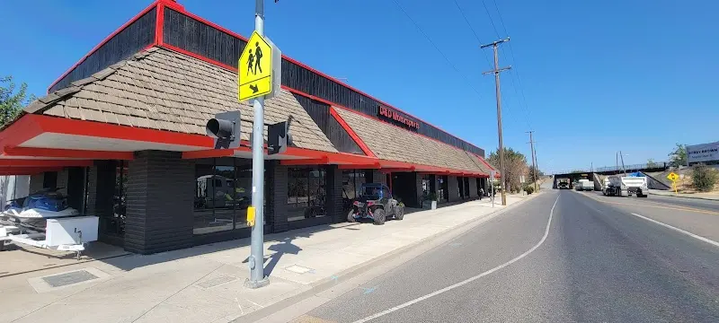 D&D Motorsports storefront