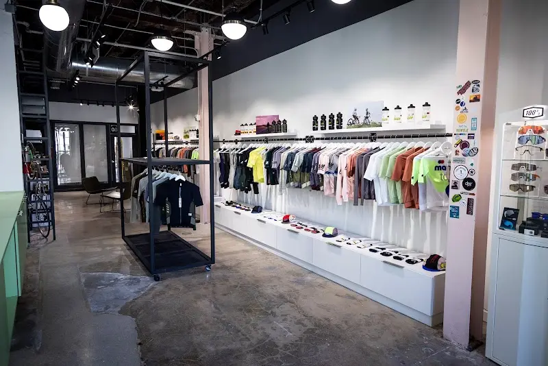 La Byci storefront