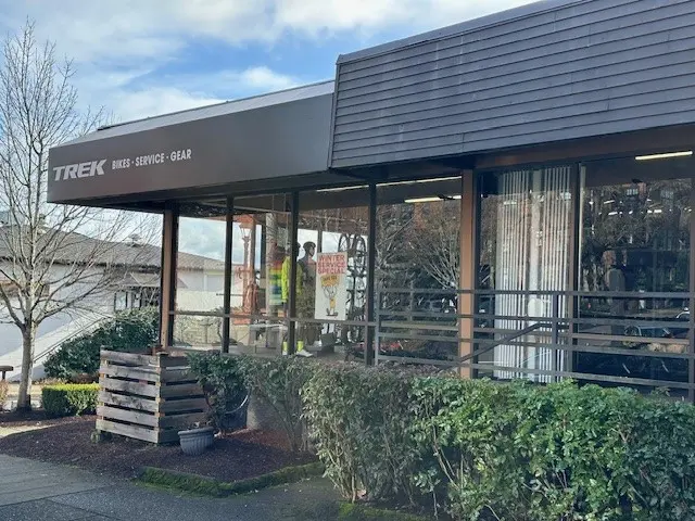Trek Bicycle Lake Oswego storefront