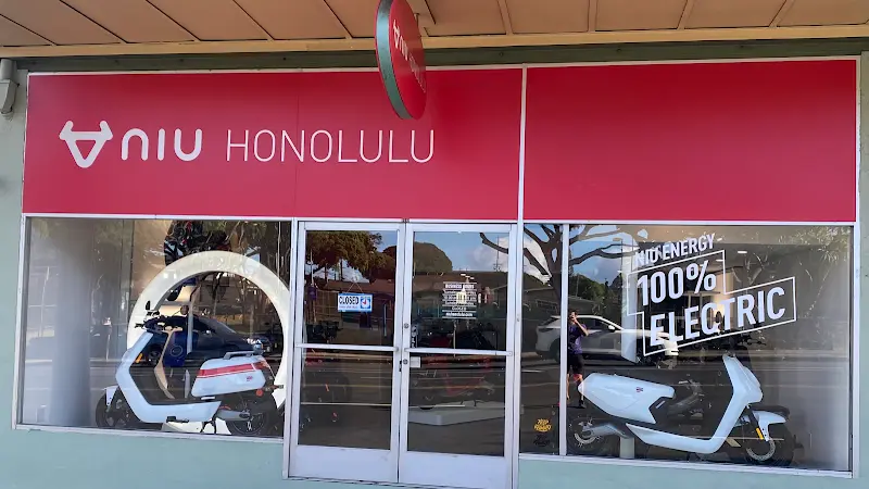 NIU Honolulu storefront