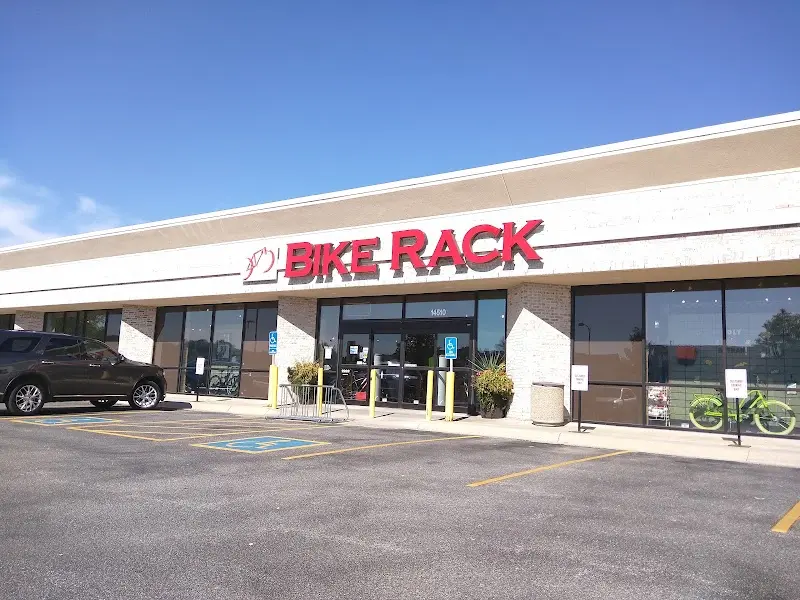 Trek Bicycle Omaha West storefront