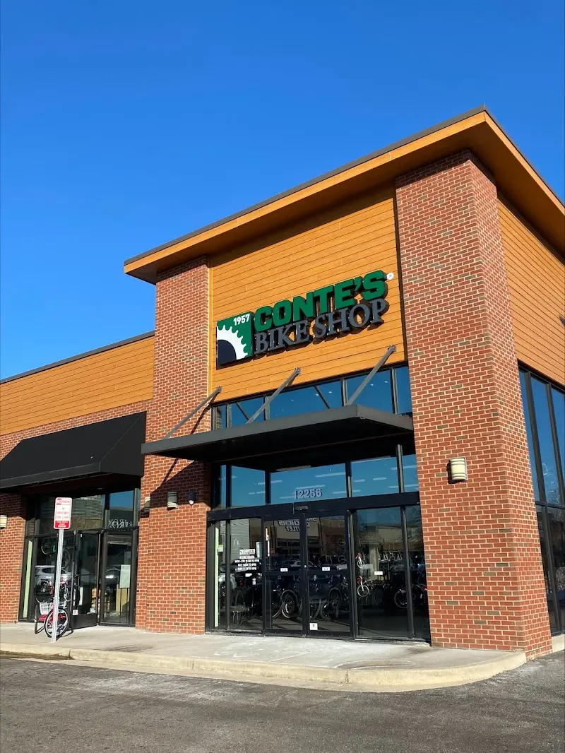Conte's Bike Shop storefront