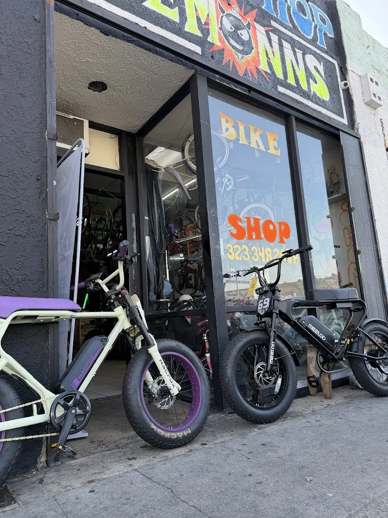 Demonns Bike Shop storefront