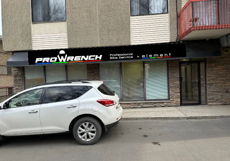 Element Cycling & Multisport storefront