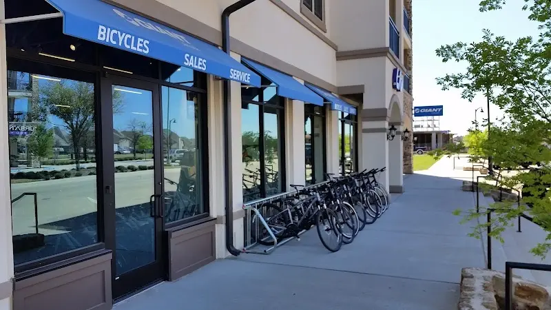 Cadence Cyclery storefront