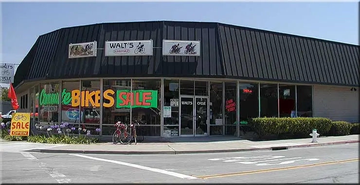 Walt's Cycle storefront