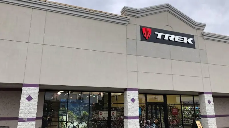 Trek Bicycle St. Louis Ballwin storefront