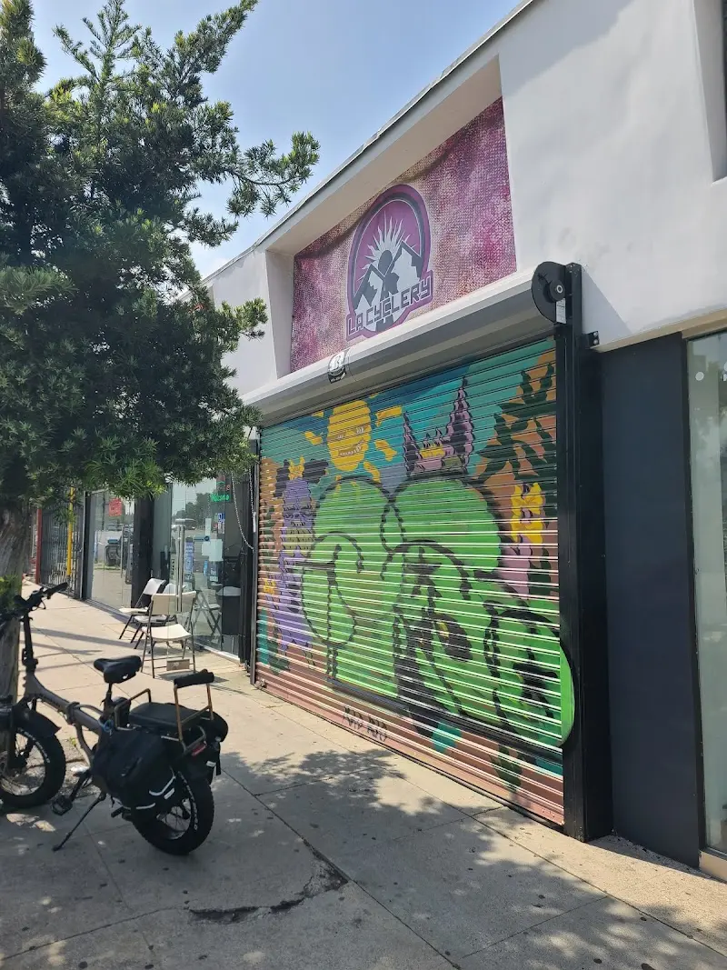 LA Cyclery storefront