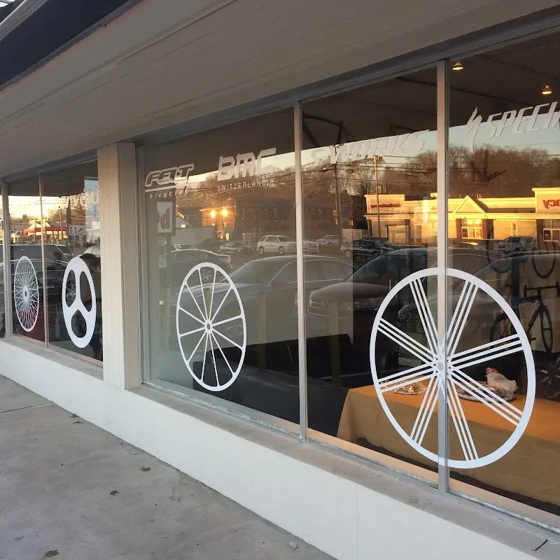 Pacific Cycling & Triathlon storefront