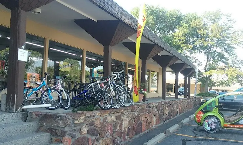 Collin's Bike Shop storefront