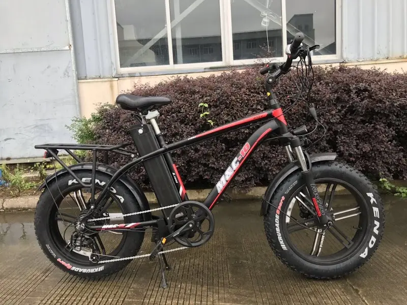 M & C E-Bike storefront