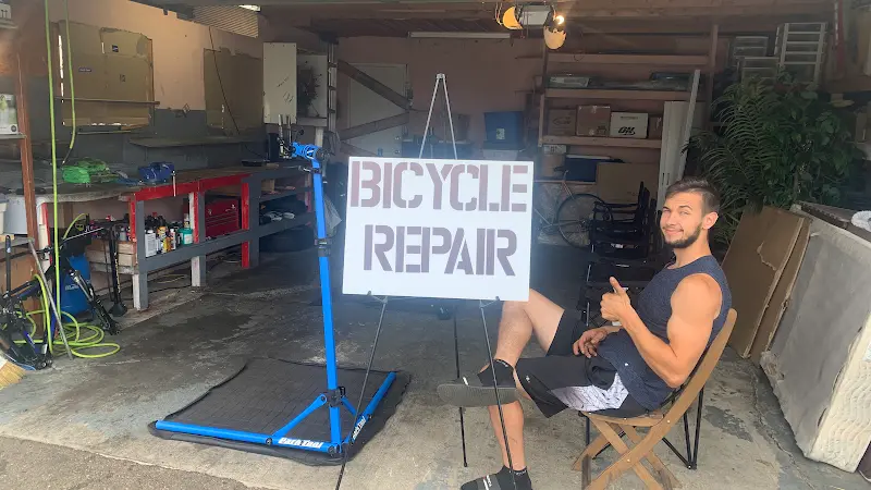 Matt’s Bicycle Repair storefront
