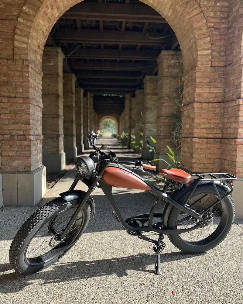 Beachside E-Bikes storefront
