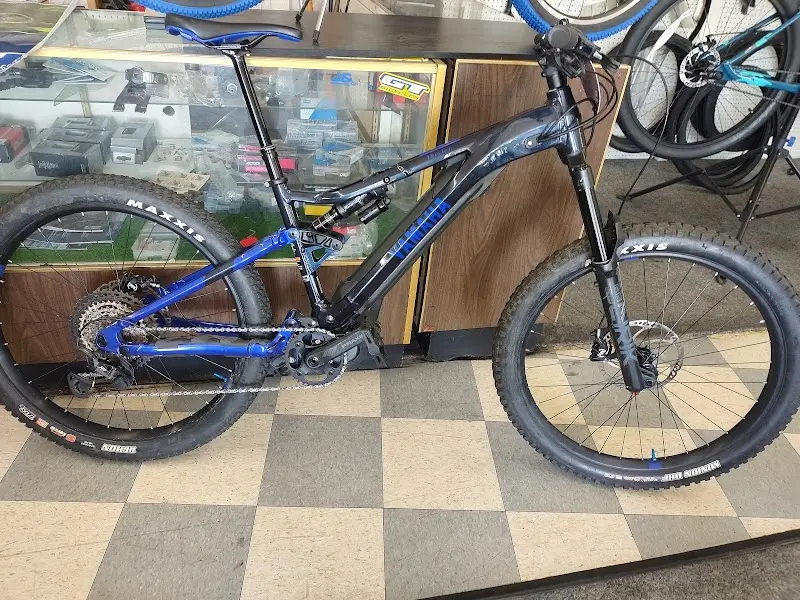 J & M Bike Shop storefront