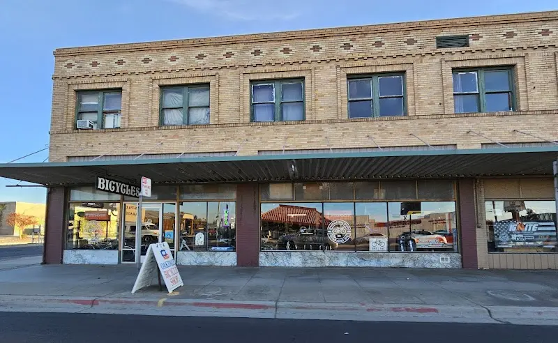 Yosemite Bicycle & Sport storefront