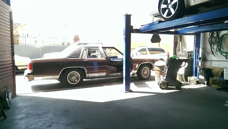 Hugo's Auto Electric storefront