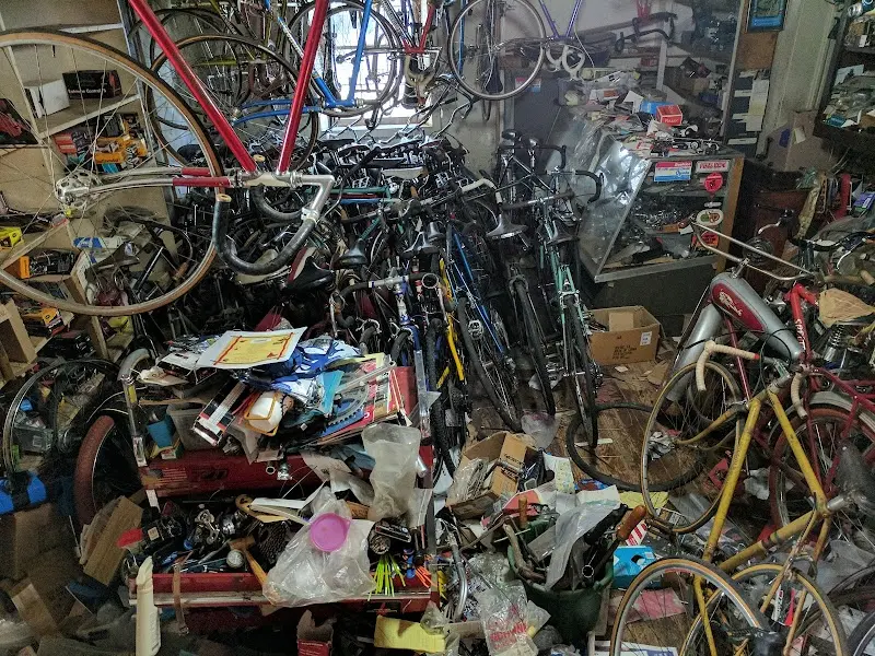 Helotes Bicycle storefront